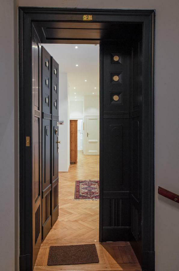 Grand Soho II Apartment Wiedeń Zewnętrze zdjęcie